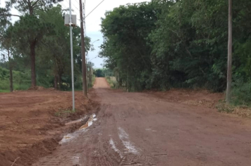 LIMPEZA DE ESPAÇOS PUBLICOS 