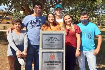 Homenagem realizada na Praça do Jardim Vitória 