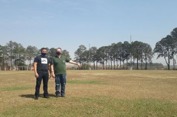 Visita ao Campo e Ginásio de Esportes