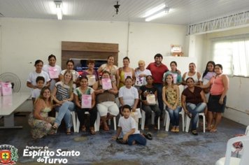 CRAS comemora dia internacional da mulher.