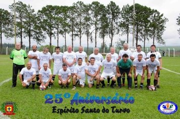 Jogos comemorativos ao aniversário do município.