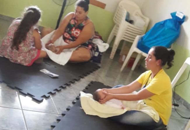 Palestra de gestantes sobre Shantala